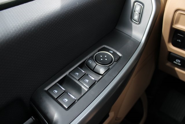 2023 Ford F-150 XLT photo 16
