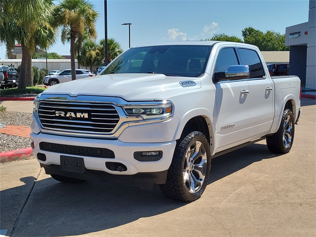 2019 Ram 1500 Laramie Longhorn photo 3