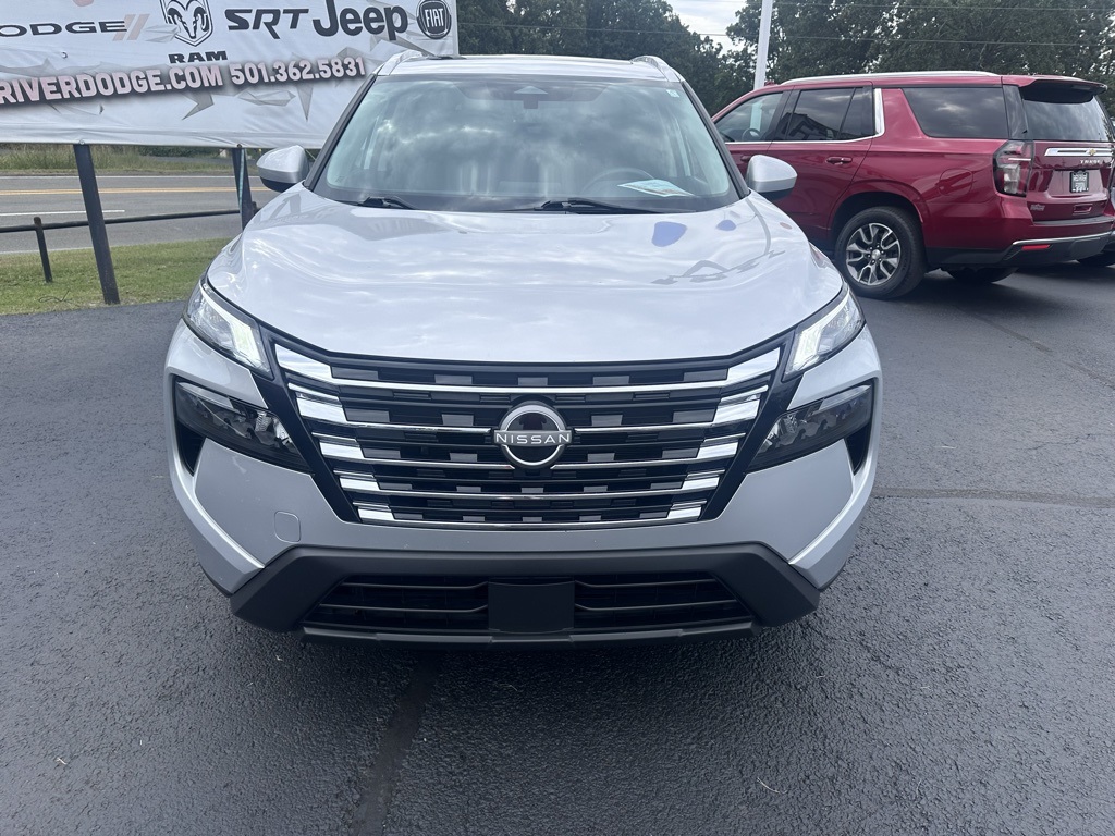 2024 Nissan Rogue SV photo 25