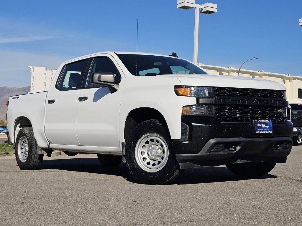 2021 Chevrolet Silverado 1500 photo 2