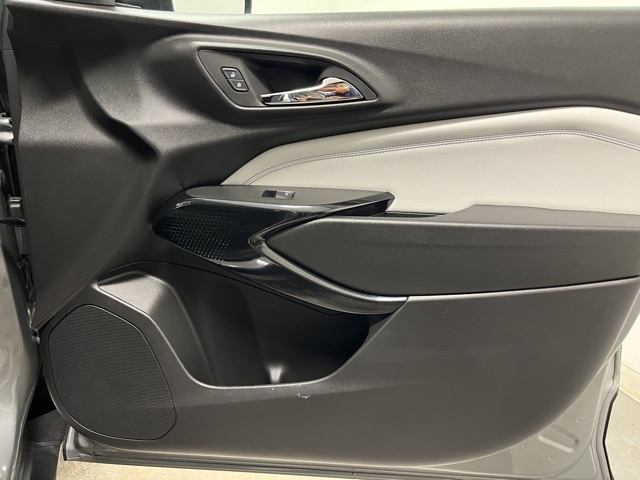 2024 Chevrolet Trax LT photo 23