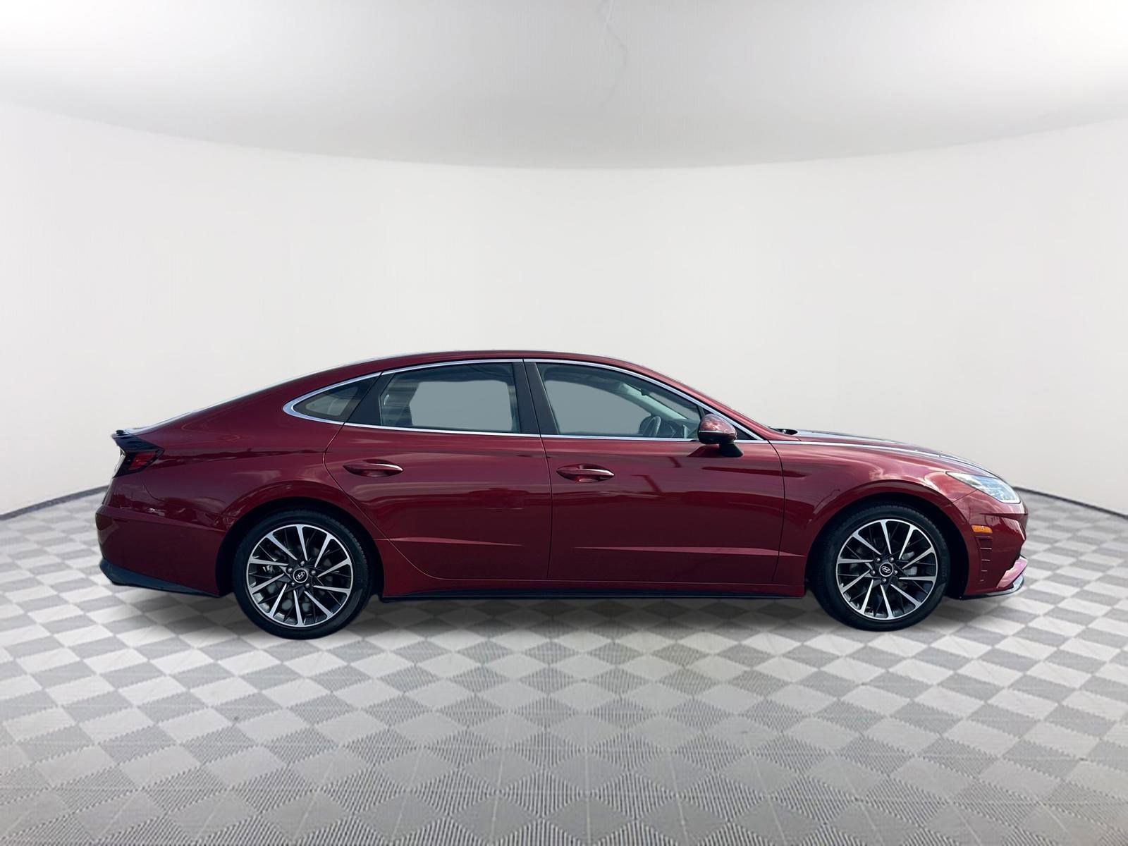 2023 Hyundai Sonata Limited photo 4