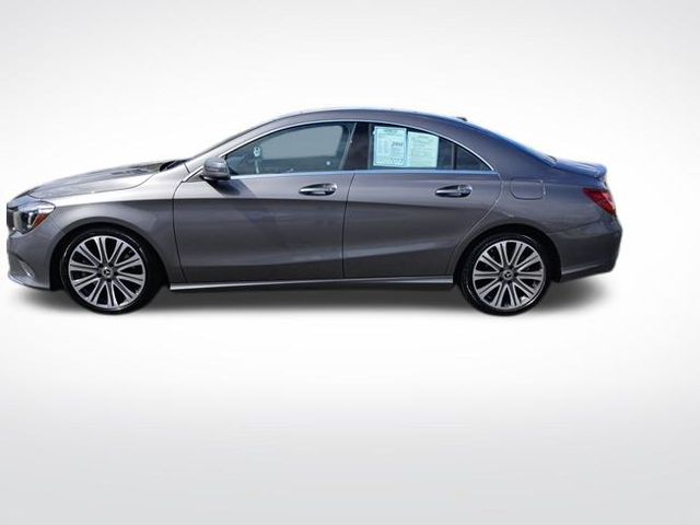 2019 Mercedes Benz CLA 250 4MATIC photo 4