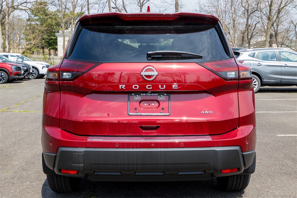 2025 Nissan Rogue SV photo 6