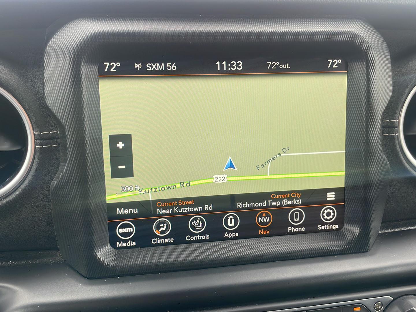 2022 Jeep Wrangler Unlimited Sahara photo 10