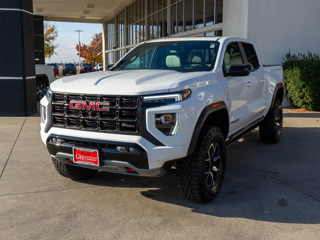2024 Gmc Canyon AT4X photo 3