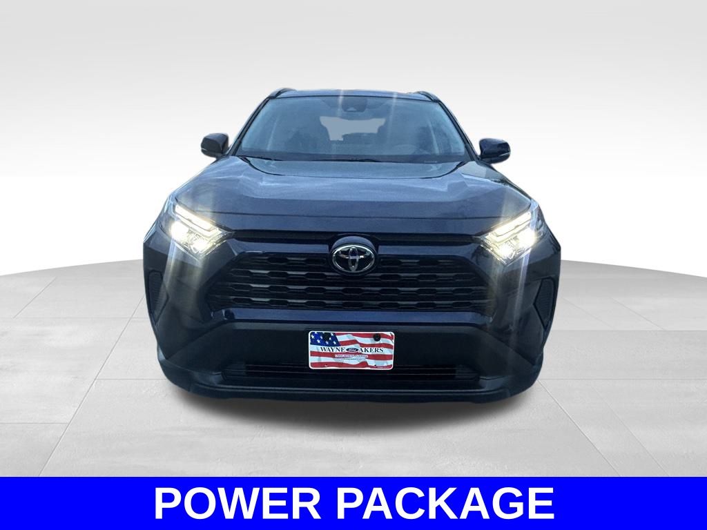 2024 Toyota RAV4 XLE photo 8