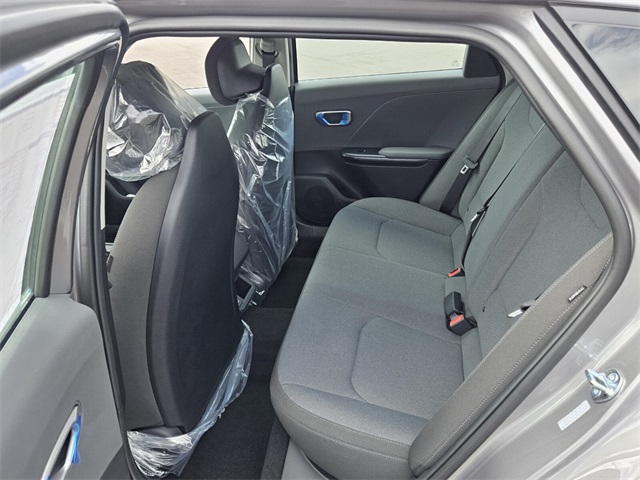 2025 Kia K4 LXS photo 5