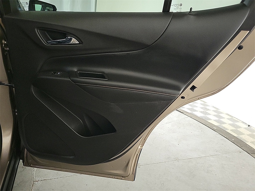 2018 CHEVROLET EQUINOX - Image 24