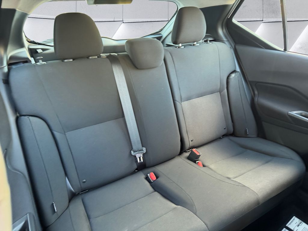 2024 Nissan Kicks S photo 16