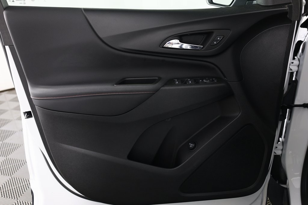 2024 Chevrolet Equinox RS photo 4
