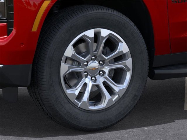2026 Chevrolet Suburban LT photo 8