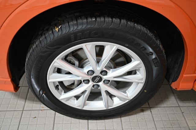 2023 Audi Q3 Premium photo 17