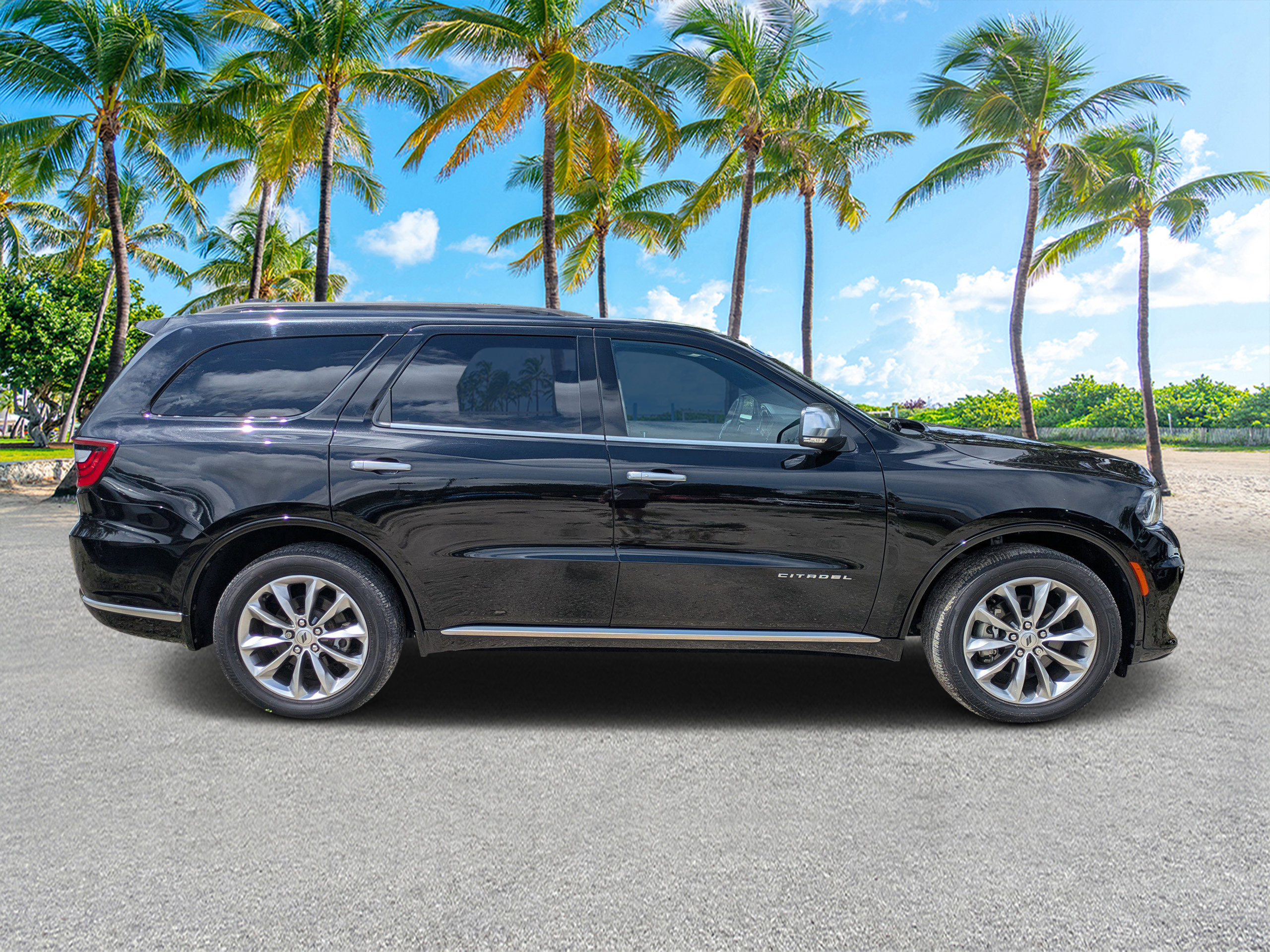 2021 Dodge Durango Citadel photo 2