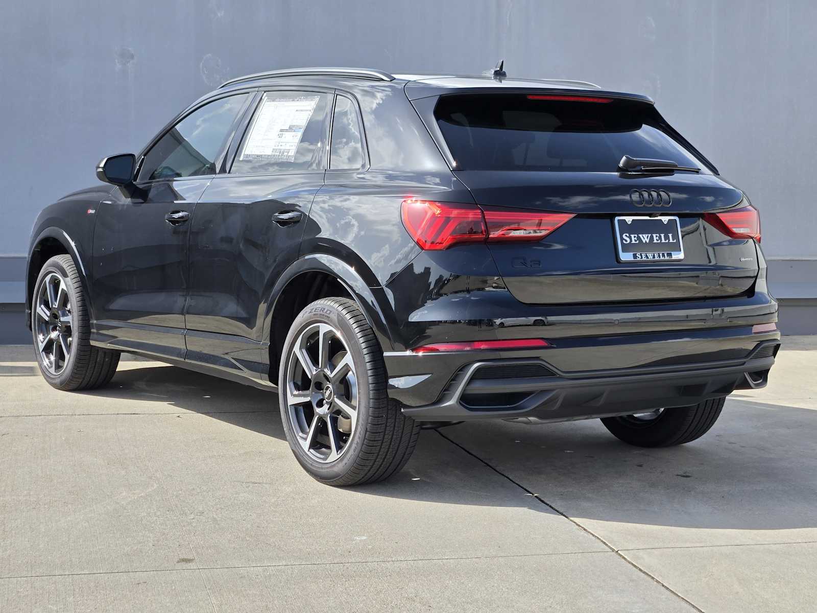 New 2025 BLACK Audi S line Premium Plus image 3