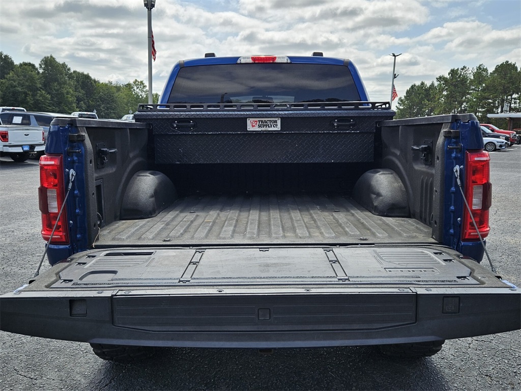 2023 Ford F-150 XLT photo 11
