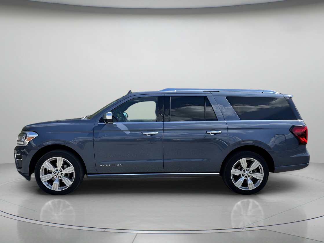 2022 Ford Expedition MAX Platinum photo 5