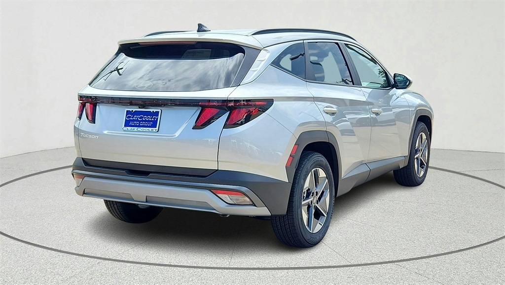 2025 Hyundai Tucson SEL photo 15