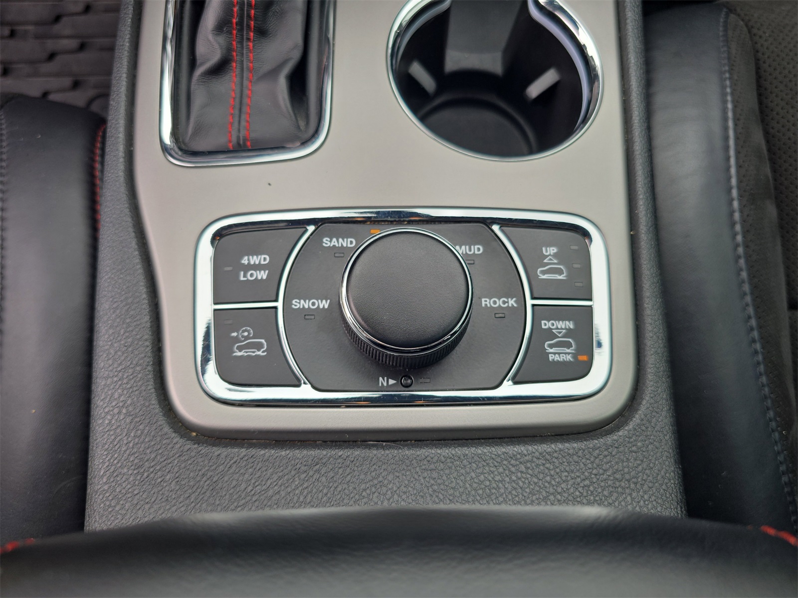 2021 Jeep Grand Cherokee Trailhawk photo 22