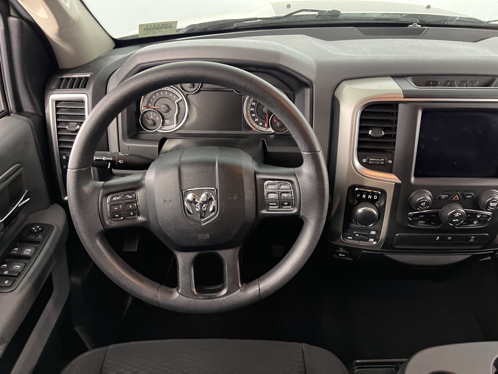 2020 Ram 1500 Classic Warlock photo 10