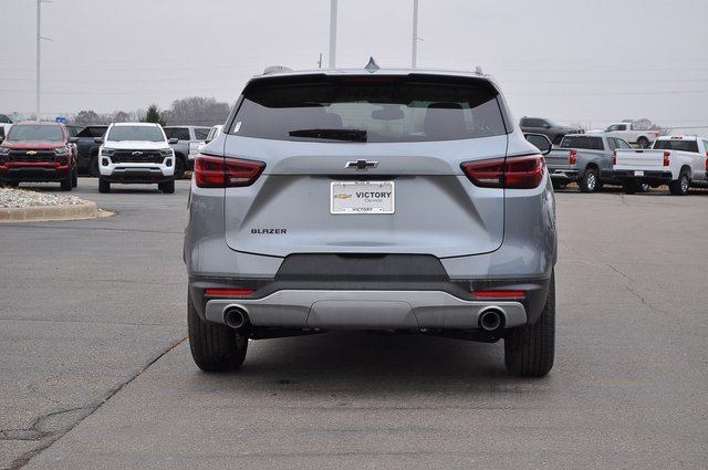 2025 Chevrolet Blazer 2LT photo 4