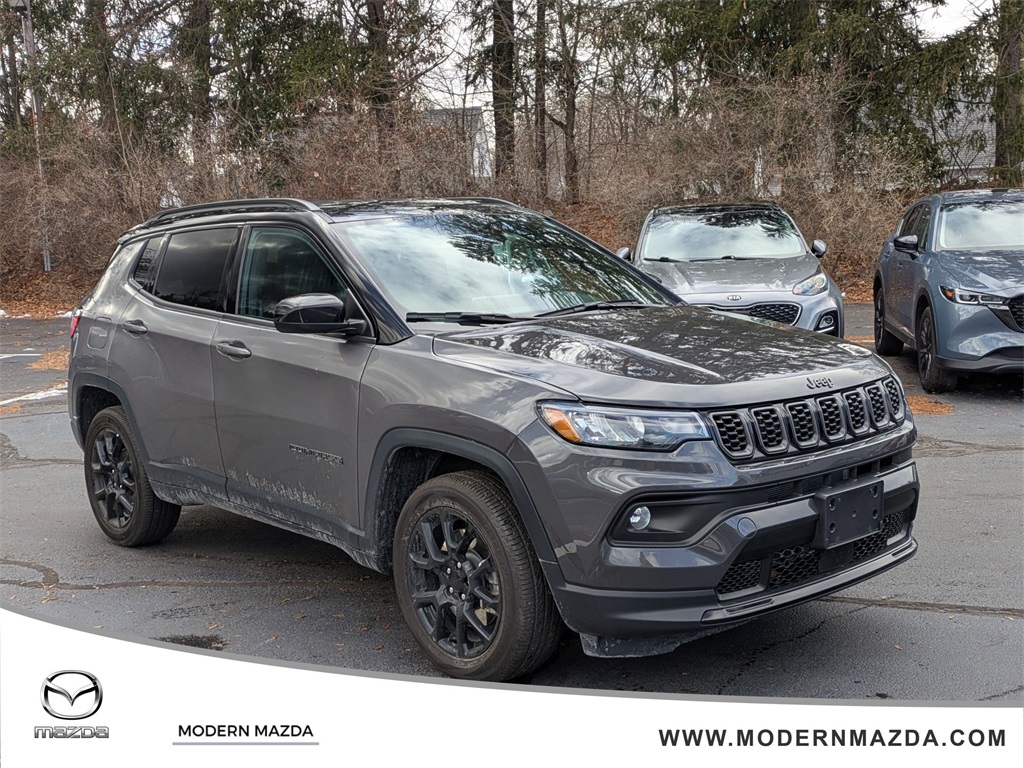 2024 Jeep Compass Latitude's photo