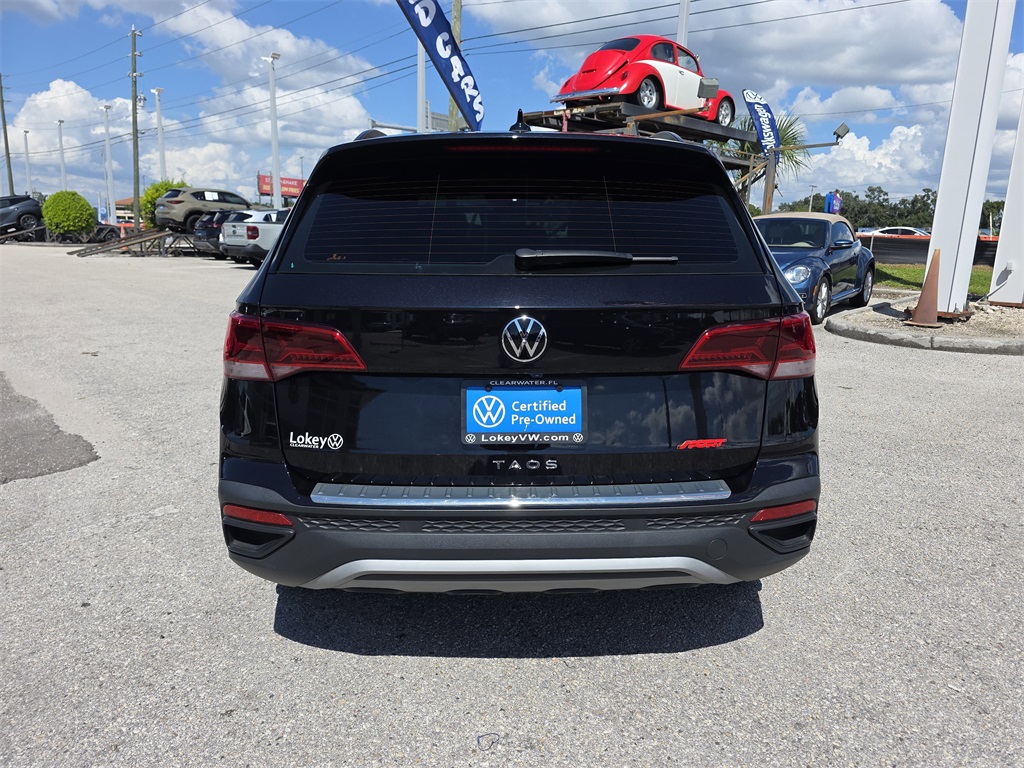 2024 Volkswagen Taos S photo 3