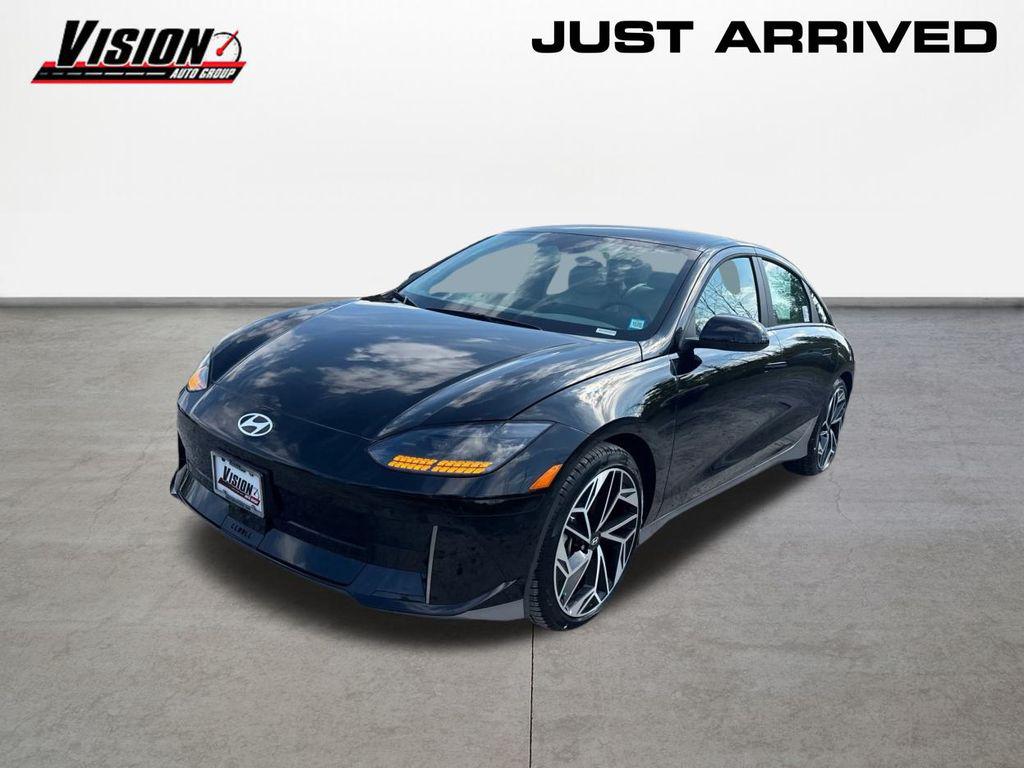 2025 Hyundai IONIQ 6 SEL's photo