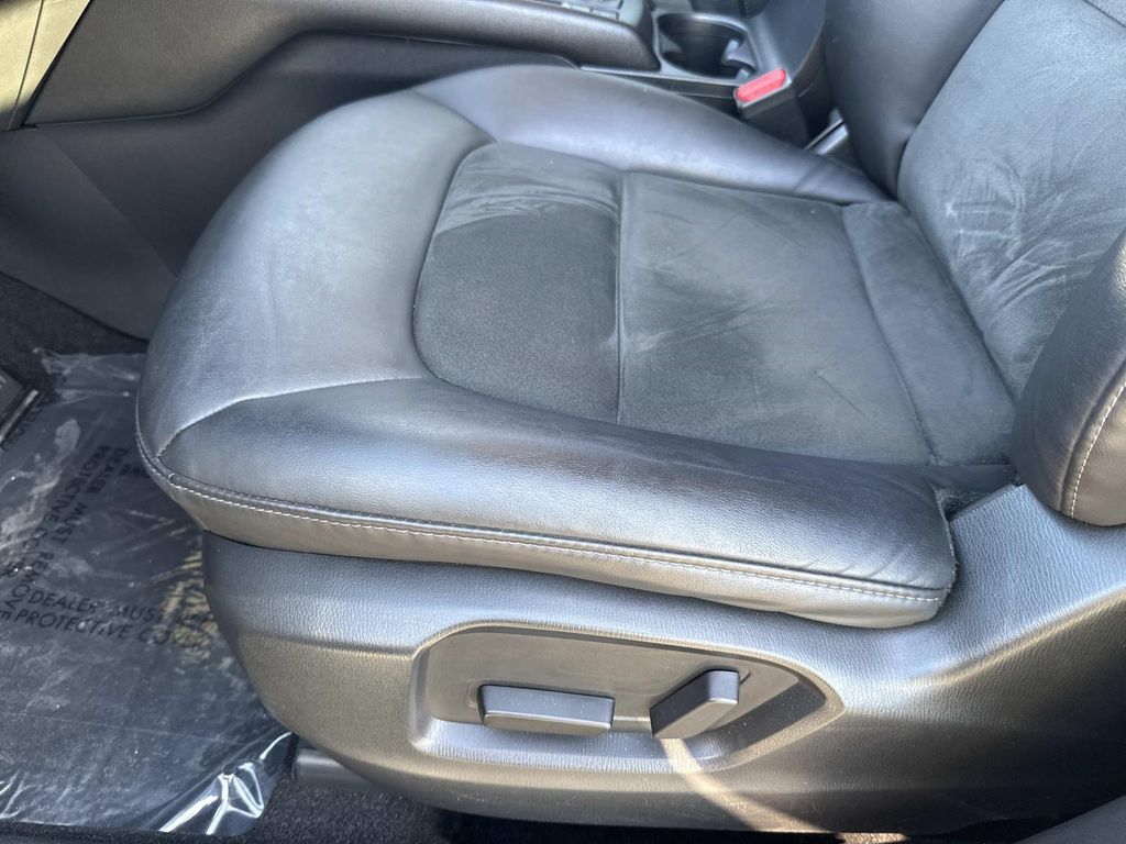 2022 Mazda CX-5 2.5 Select photo 22