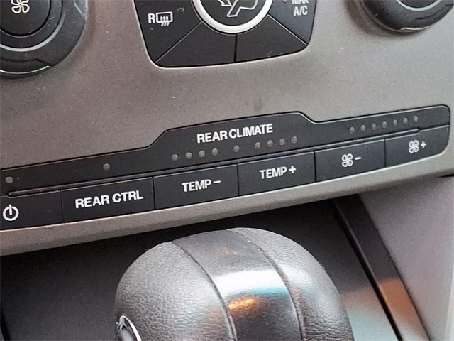 2013 Ford Explorer Base photo 22