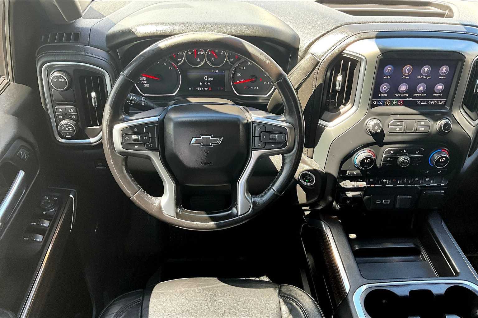 2020 Chevrolet Silverado 1500 RST photo 5