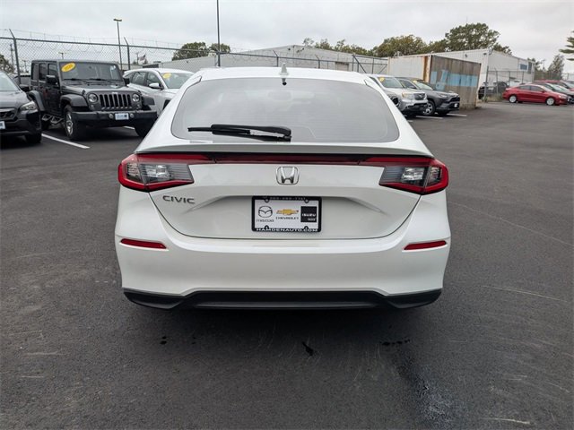 2024 Honda Civic LX Hatchback photo 4