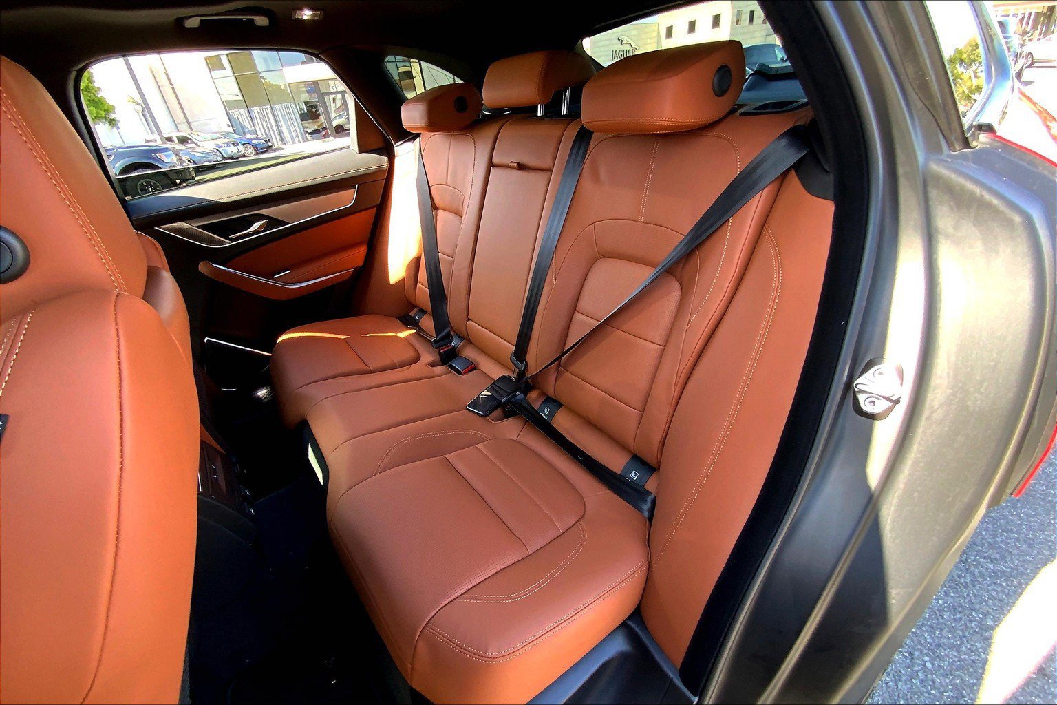 2026 Jaguar F-PACE P250 R-Dynamic S photo 10