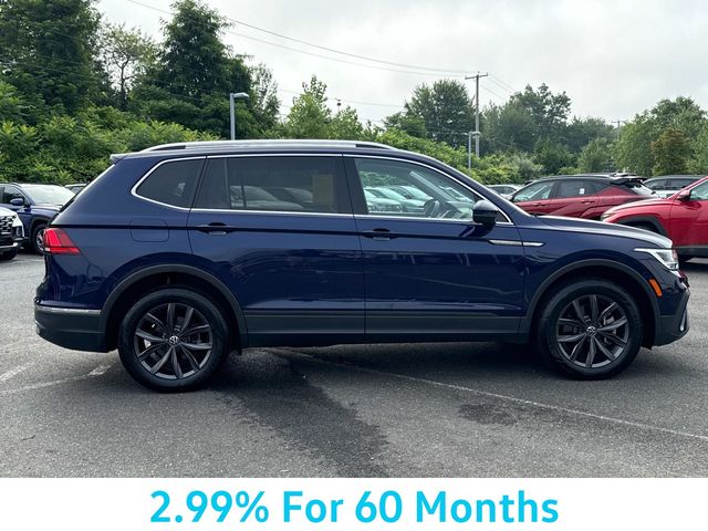 2022 Volkswagen Tiguan SE photo 2