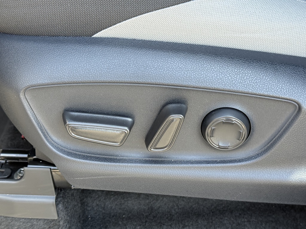 2024 Toyota Tacoma TRD Sport 4x4 Double Cab photo 16