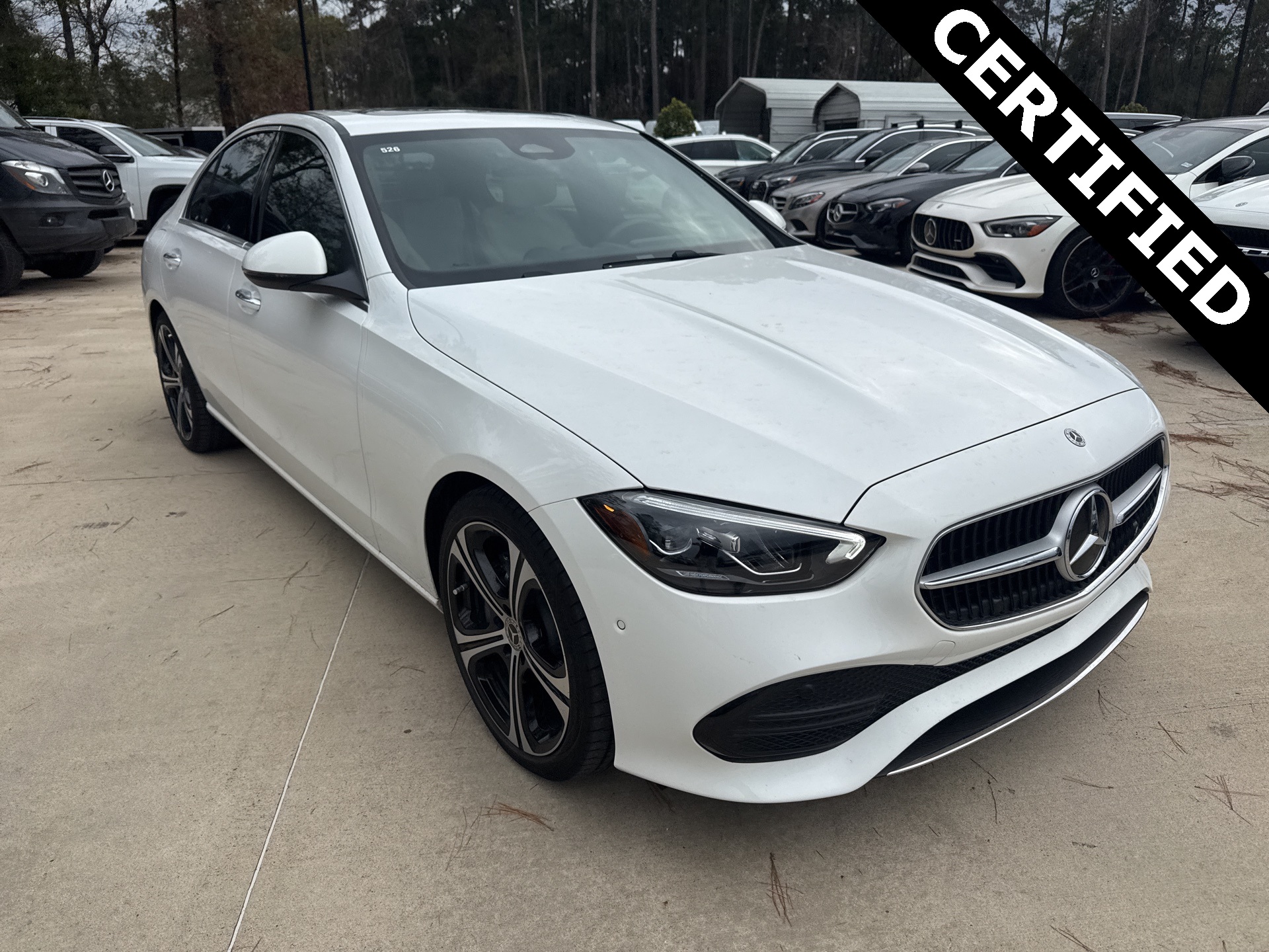 2025 Mercedes-Benz C-Class Se's photo