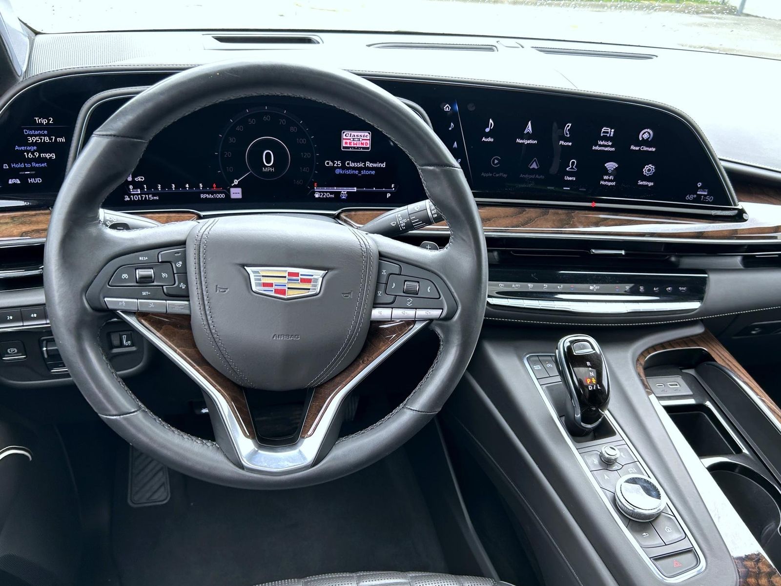 2021 Cadillac Escalade Sport Platinum photo 17