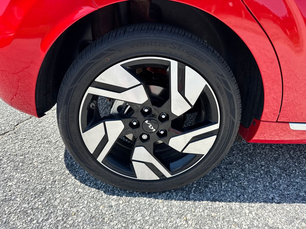 2025 Kia Soul GT-Line photo 15