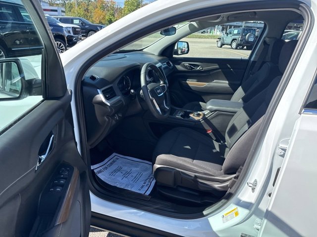 2023 Gmc Acadia SLE photo 16