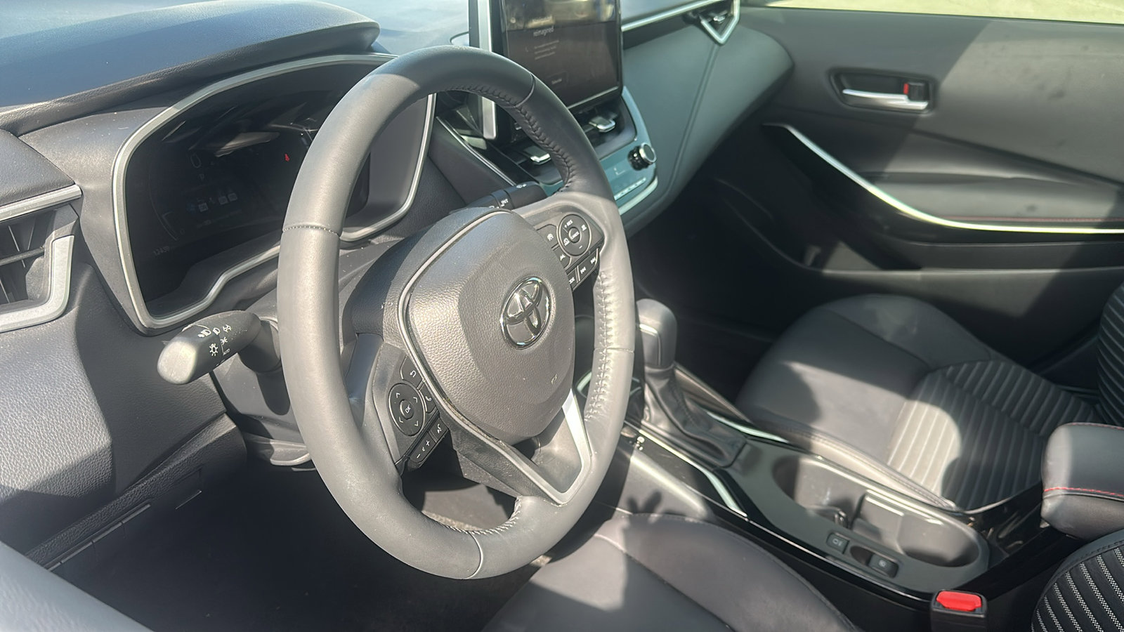 2024 Toyota Corolla XSE photo 4