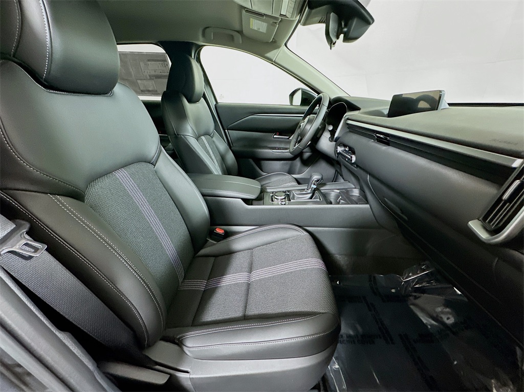 New 2024 Mazda CX50 2.5 S Select AWD SUV in Chippewa Falls MN14713