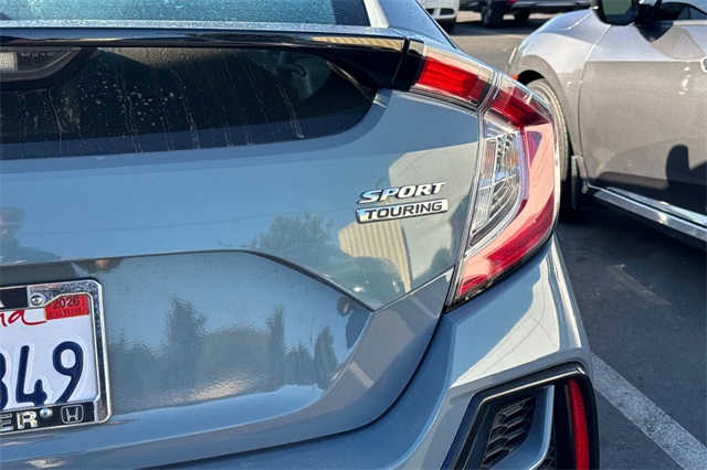 2020 Honda Civic Sport Touring photo 4