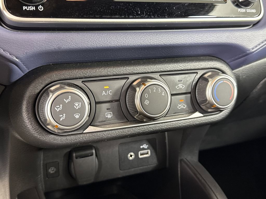2023 Nissan Versa SV photo 27