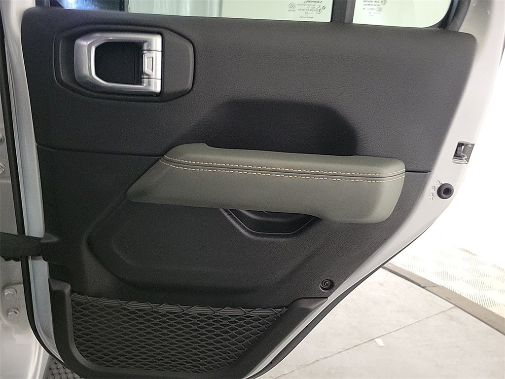 2024 JEEP WRANGLER - Image 24