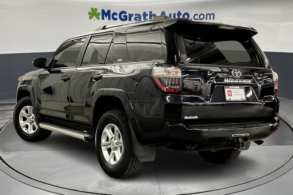2023 Toyota 4Runner SR5 Premium photo 2