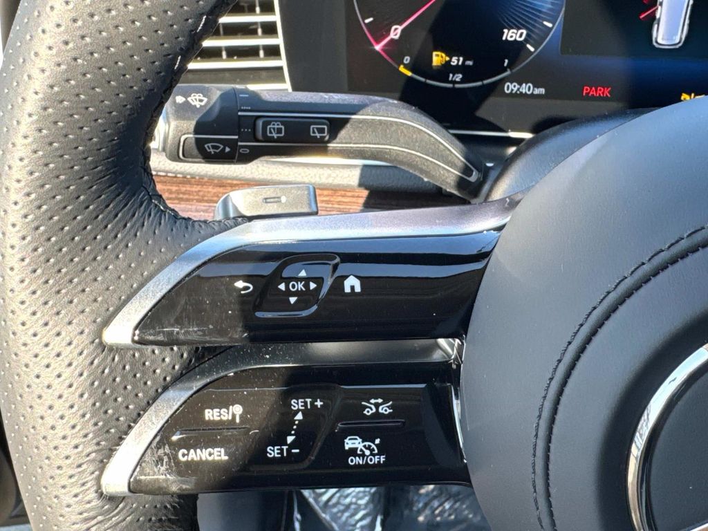 2026 Mercedes Benz GLS 450 4MATIC photo 29
