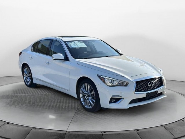 2021 INFINITI Q50 LUXE AWD