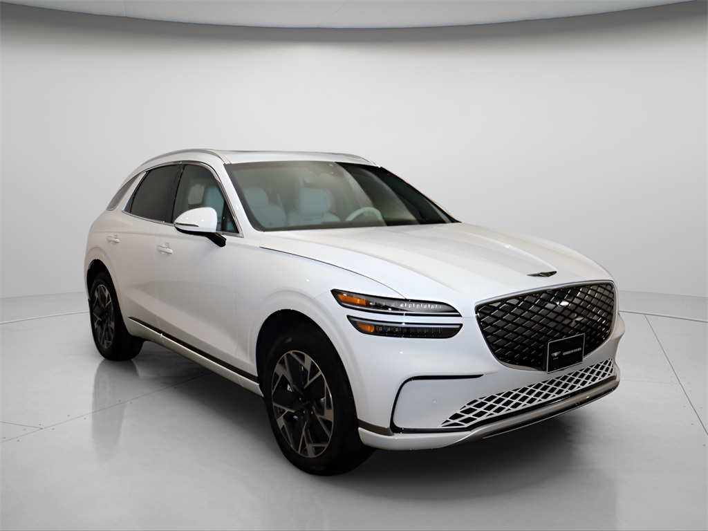 2026 GENESIS GV70 Base's photo