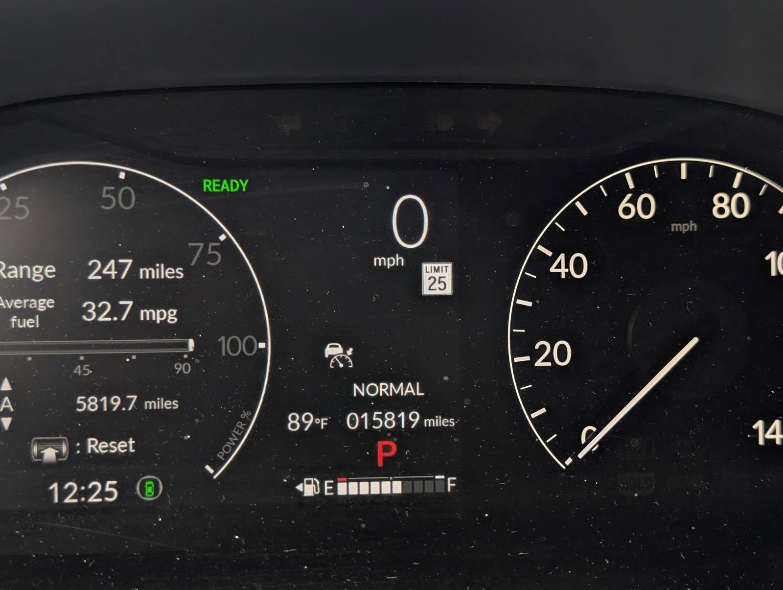 2025 Honda CR-V Hybrid Sport Touring photo 14