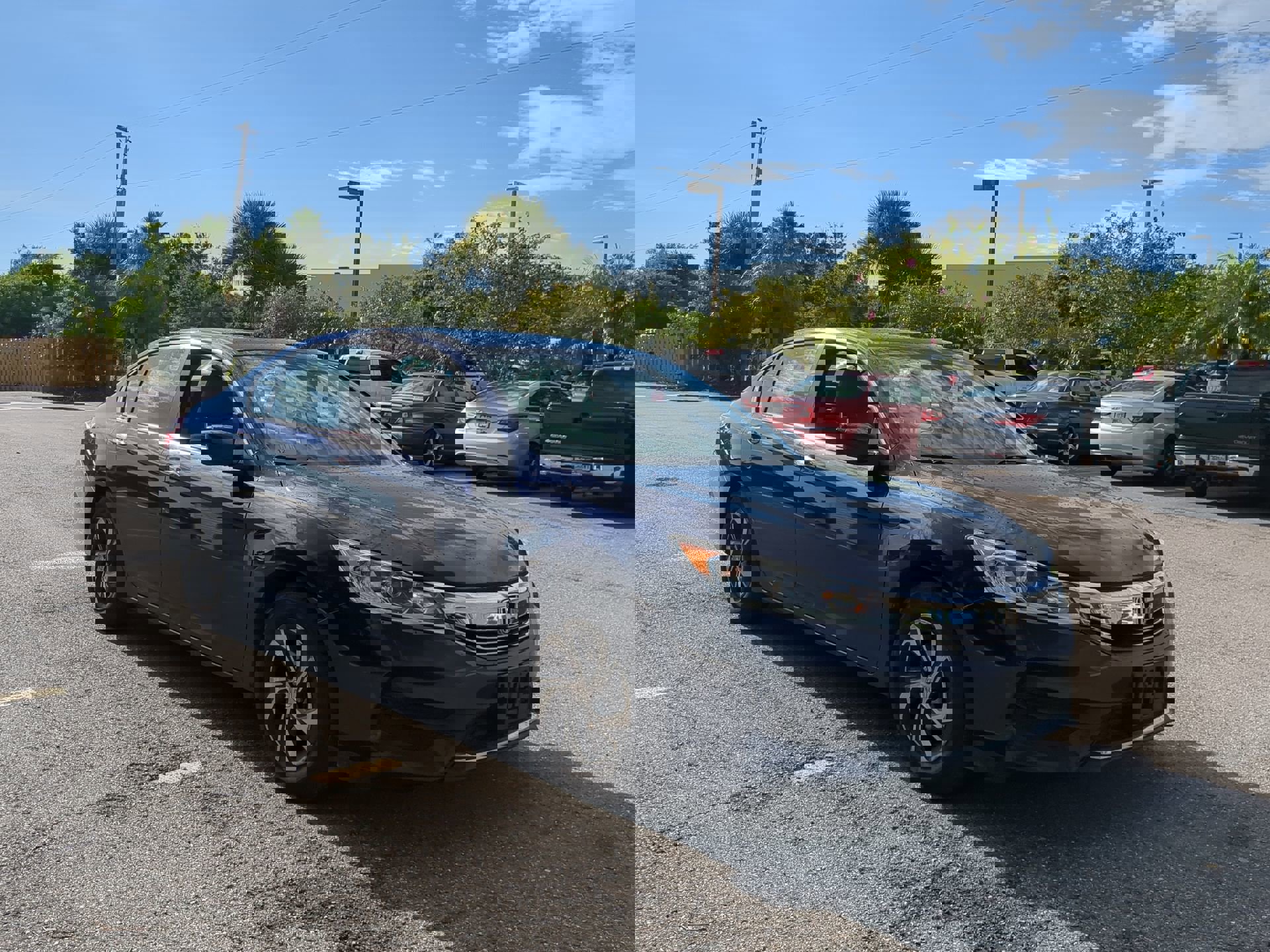 1HGCR2F32HA237130